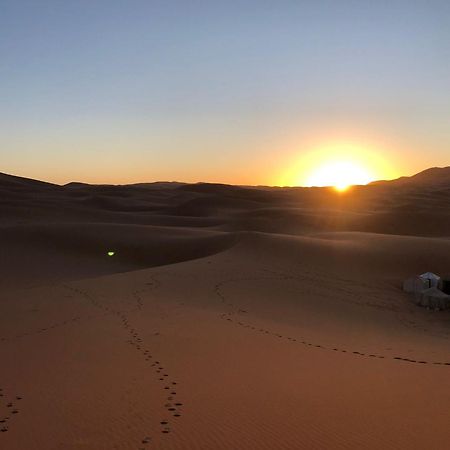 Hotel Erg Chebbi Starlight Camp Merzouga Exteriér fotografie